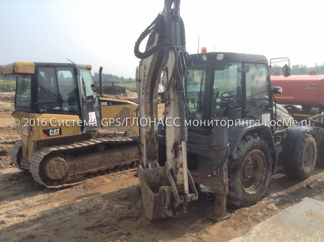 Установка терминала ГЛОНАСС, датчика уровня топлива, датчика работы механизмов и датчика учета моточасов на спецтехнику