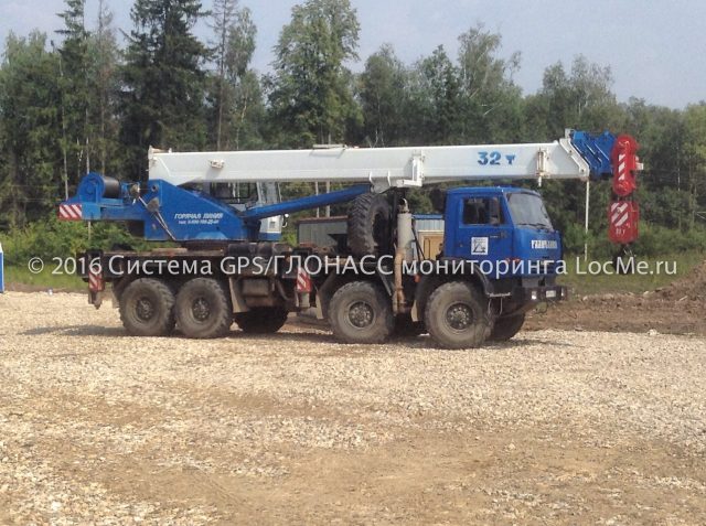 Установка терминала ГЛОНАСС, датчиков уровня топлива и датчика моточасов на автокран 32 т